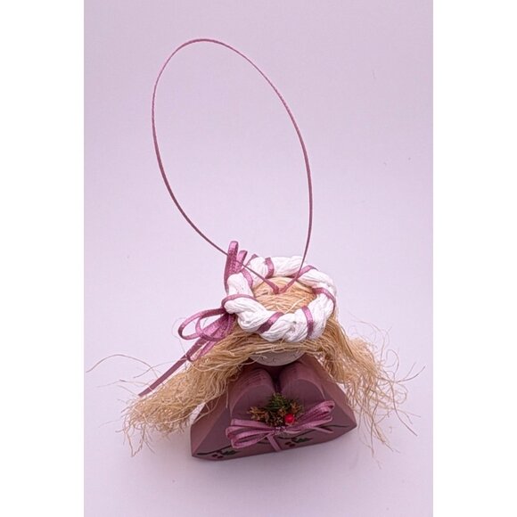 Handcrafted Wooden Angel Christmas Ornament Straw Hair with Bouquet Wood Block - Picture 5 of 7